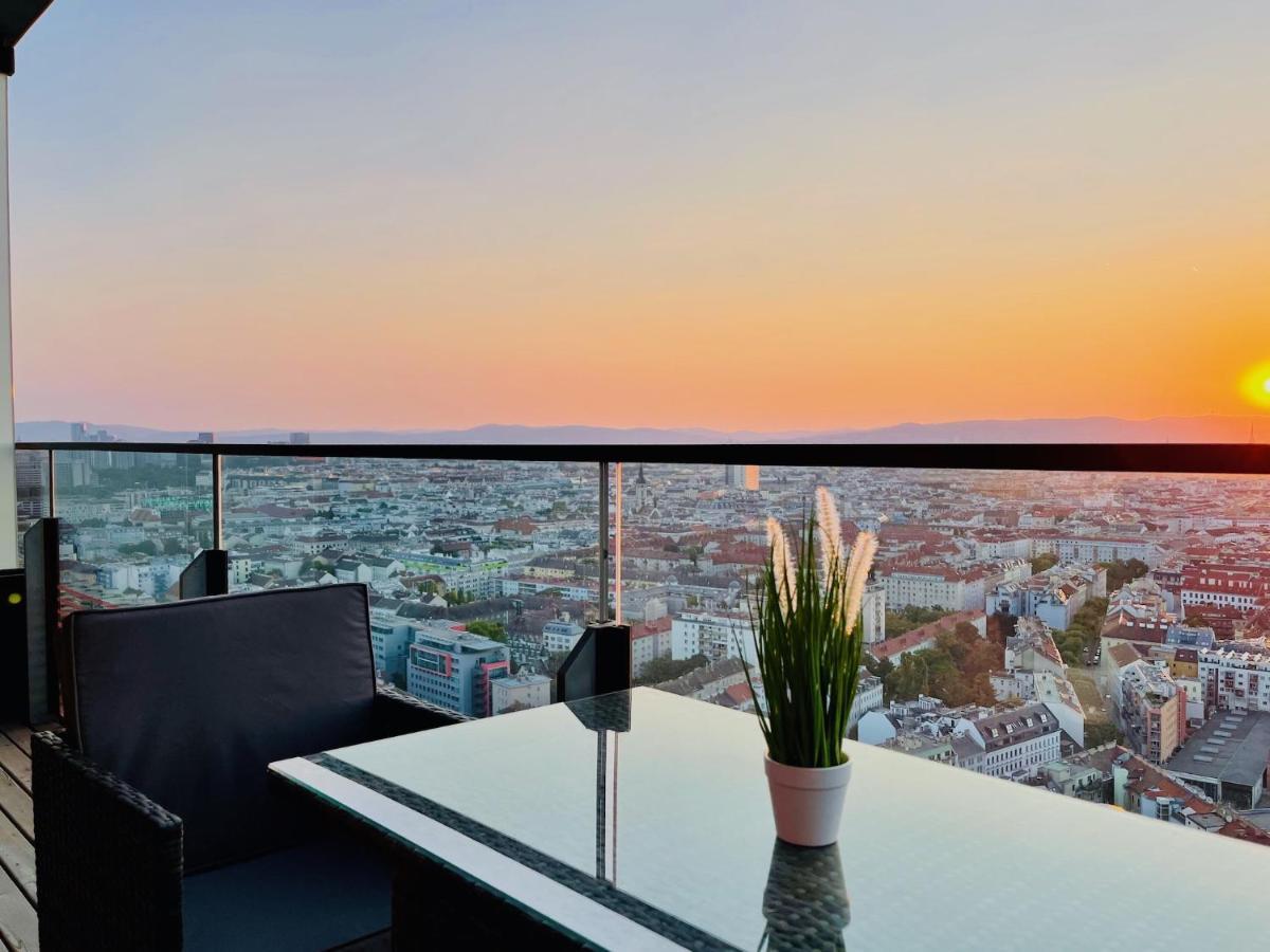 Triiiple Level 31 - Sonnenwohnen Apartment Mit Fantastischem Ausblick Und Parkplatz Vienne Extérieur photo